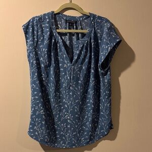 41 Hawthorn Blue Floral Blouse